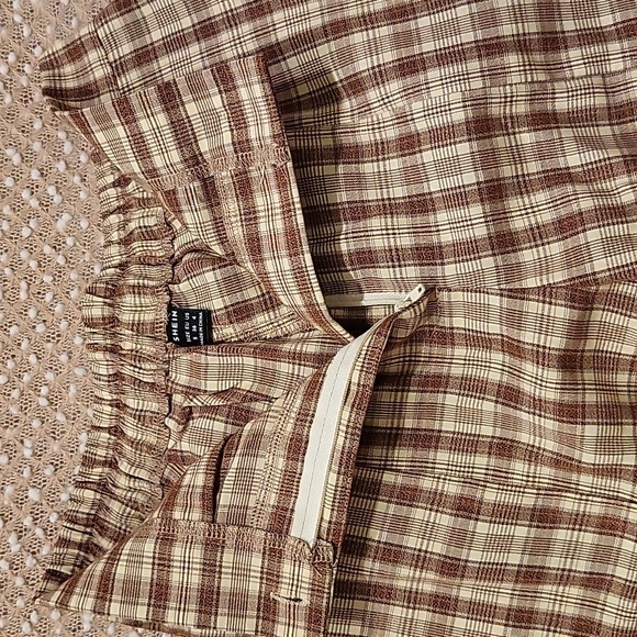 Shein brown plaid pants - Picture 7 of 9